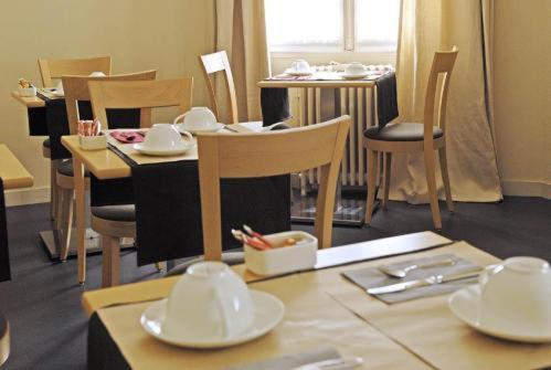 Hotel Ronsard Tours Eksteriør bilde