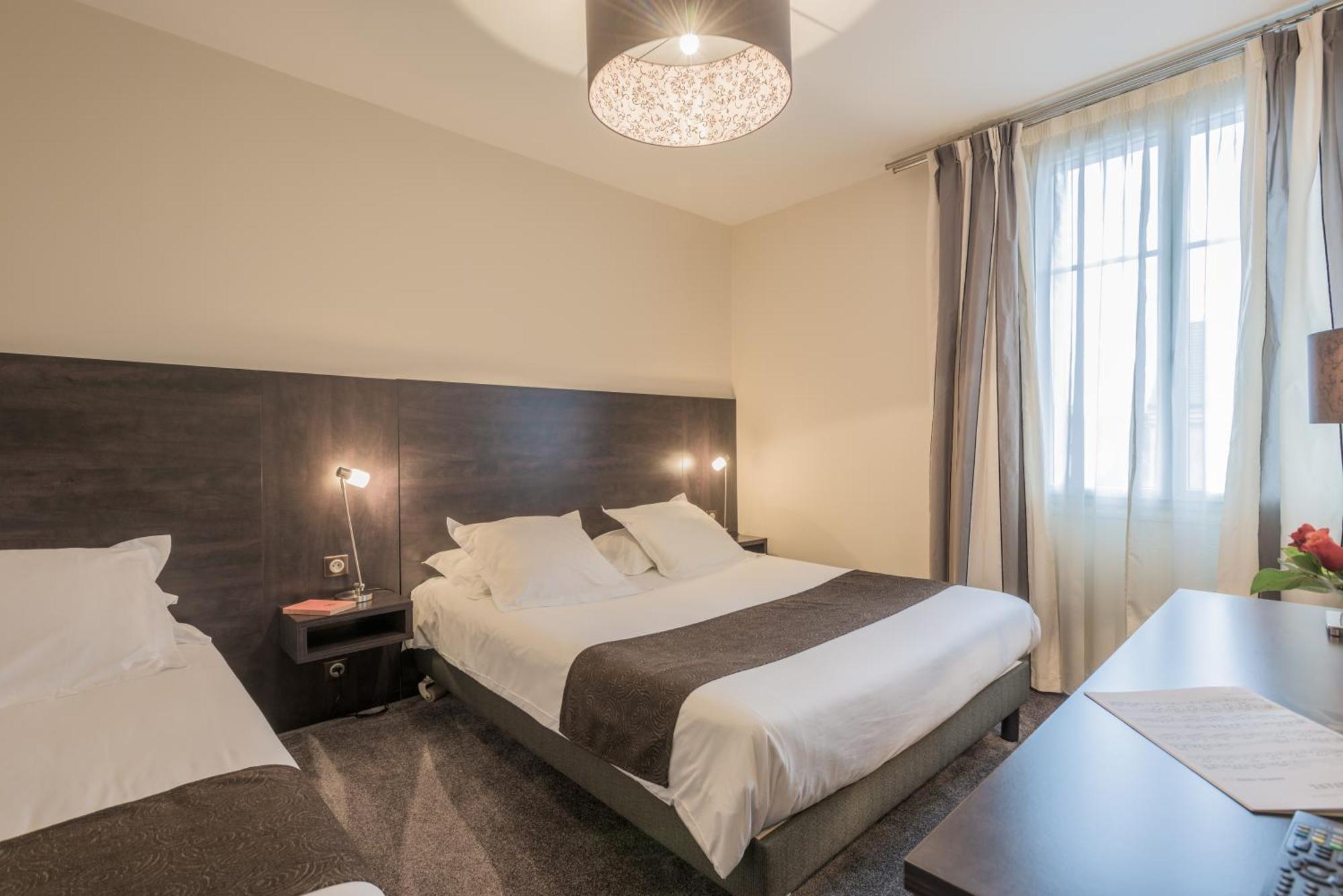 Hotel Ronsard Tours Eksteriør bilde